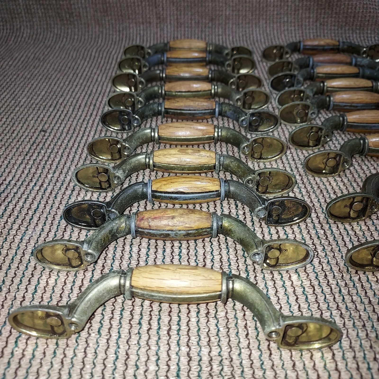 20 Vintage Wood & Brass Drawer Cabinet Bin Handles/Pulls