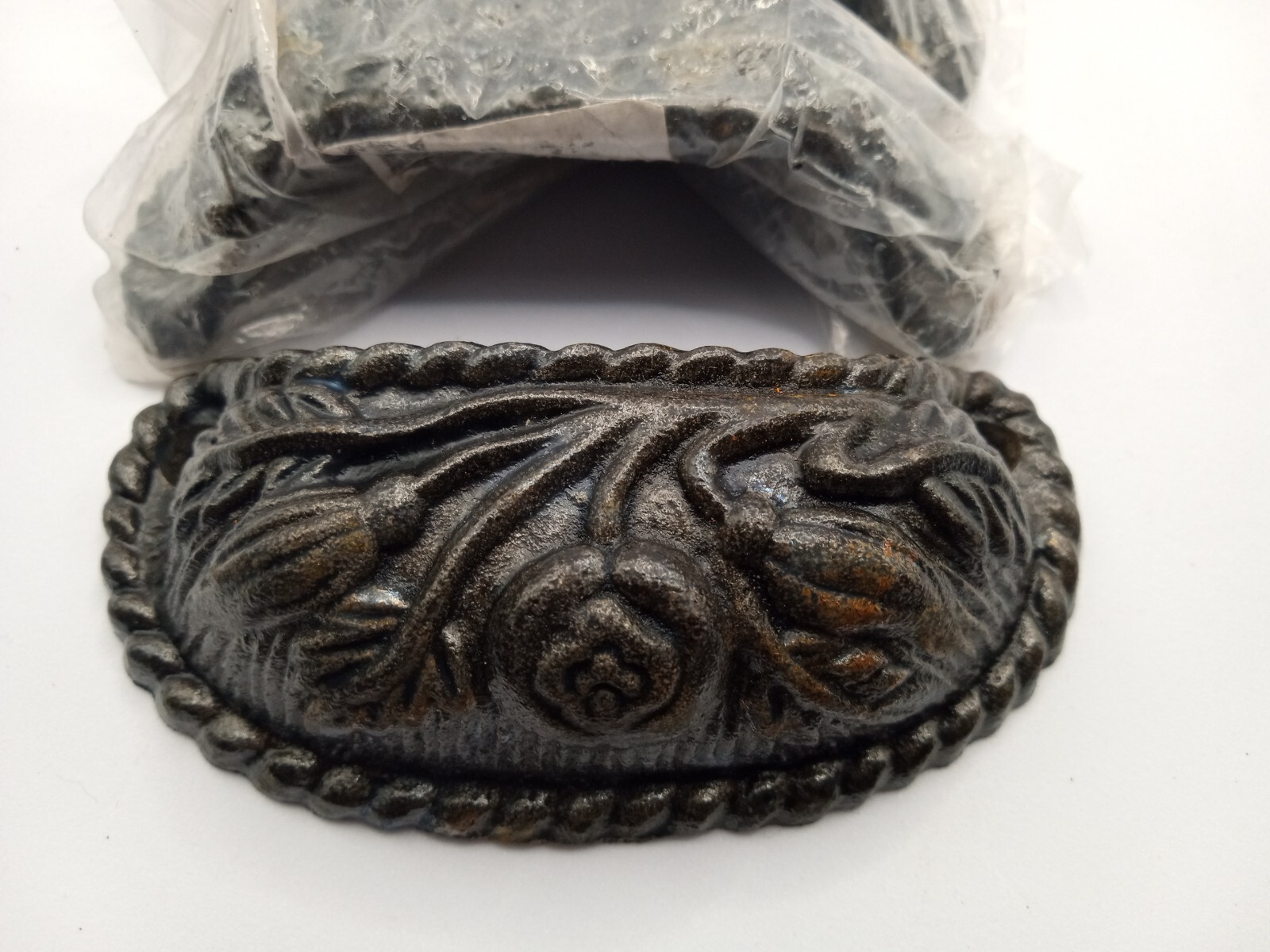 ANTIQUE CAST IRON BLACK VICTORIAN CUP PULLS BIN CUPBOARD CABINET REPRO 4 Pk