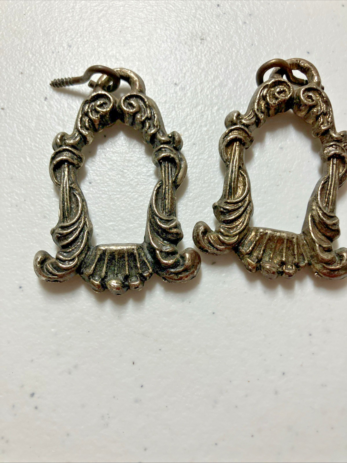 Antique Vintage Drawer Drop Ring, Knots And Miscellaneous Lot of 10