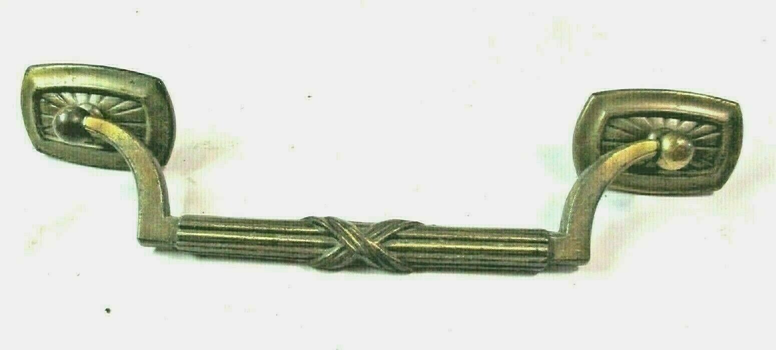 Art Deco 1900s Drawer Drop Bail Pull Handle Aged Brass 5-1/4″ Centers 1 Antique