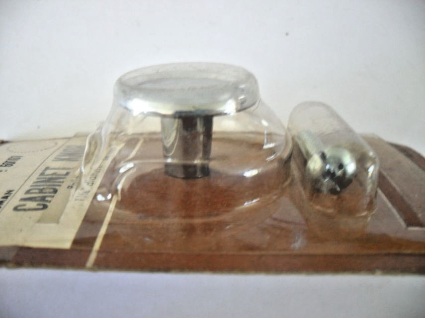Vintage Nos 1″ Chrome Drawer Knob Convex Face Cabinet Handle Sears 60101