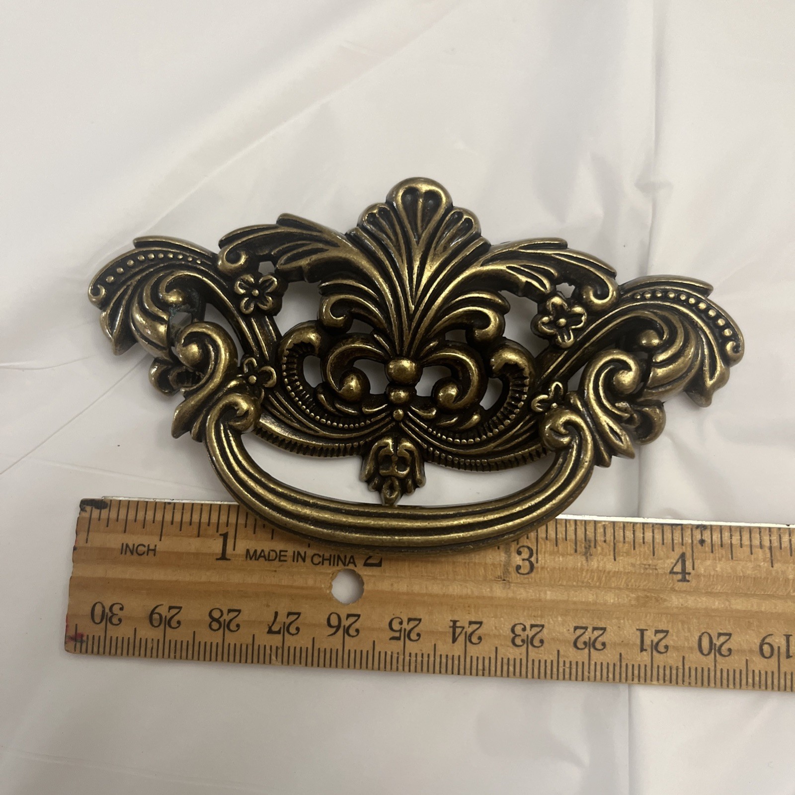 Vintage Hardware Drawer Pull Brass Bail Drop Handle Ornate Set Of 5