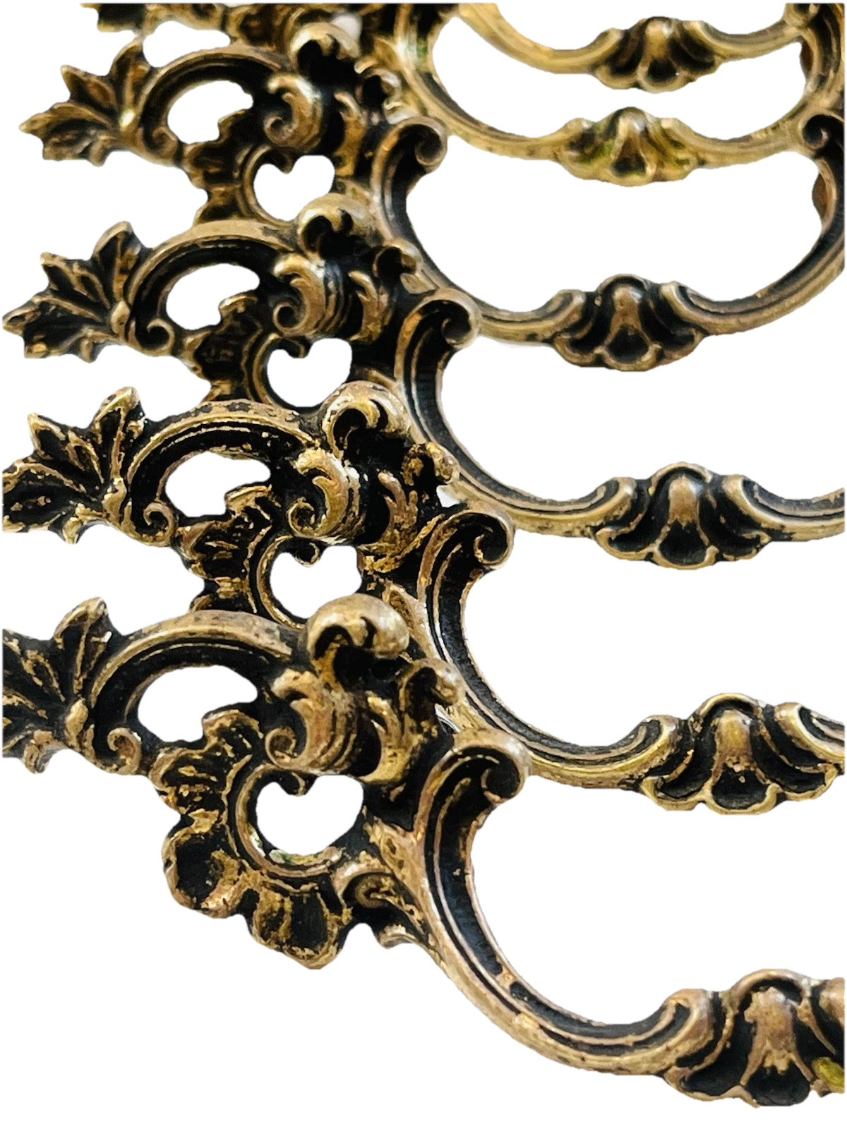 15 VTG KEELER BRASS French Provincial K-376 Drawer Pulls 5 7/8″L 2 1/2″ Centers