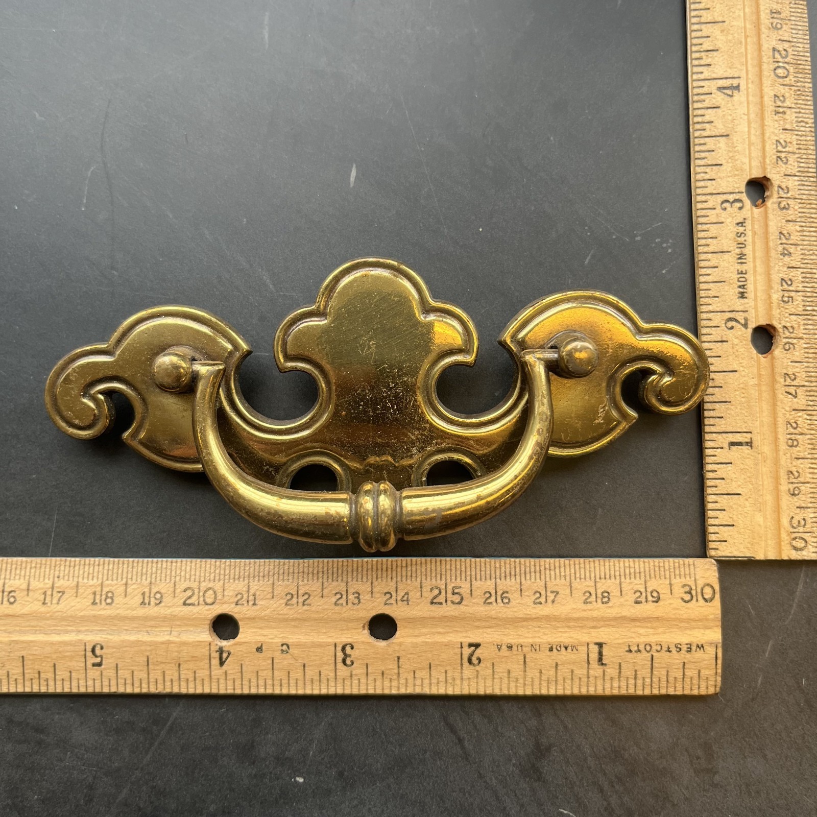 Set of 25 Vintage Brass Chippendale Batwing Drawer Pulls Bail Handles Salvaged