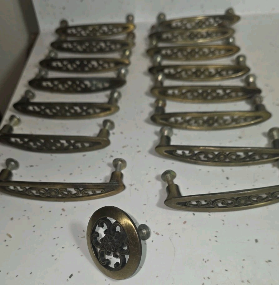 16 Vintage Ajax Drawer Pulls Handles Gold Center Flower Hardware