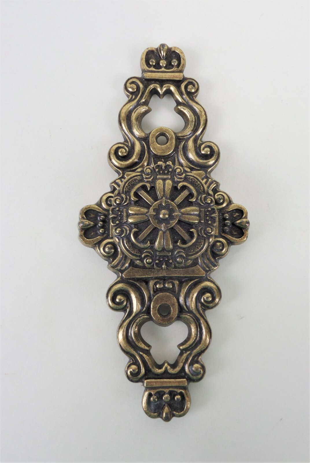 Vintage Hyer Ornate Brass Cabinet Door Knob Large Hollywood Regency Mid Century