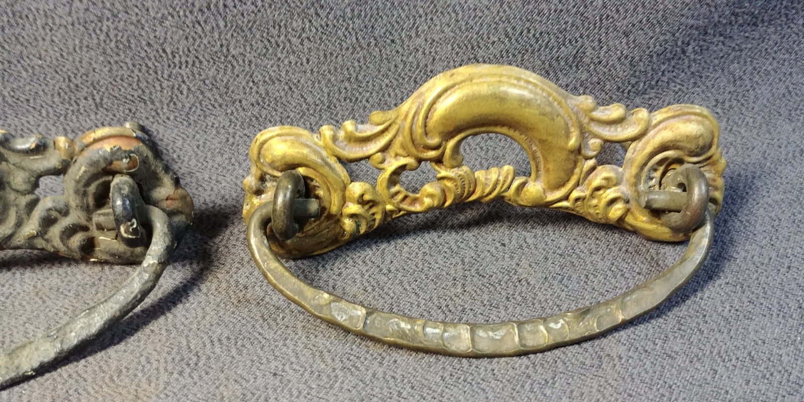 4 Victorian Matching Brass Iron Bail Drop Handle Furniture Pull Hardware 3″ Post