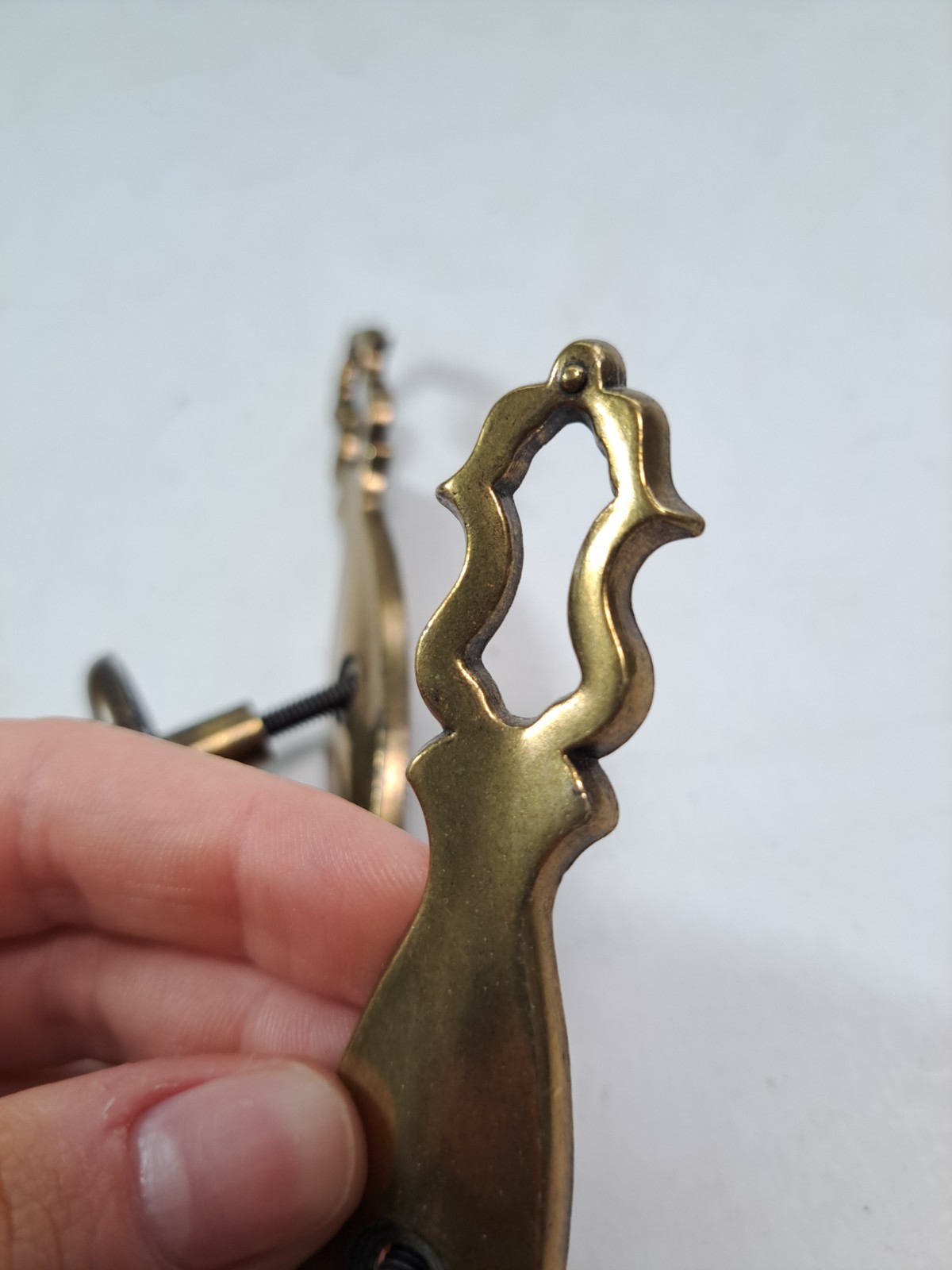 Set Of 2 Vintage Brass DRAWER PULL Knobs With Back Plates Canada Beige Center