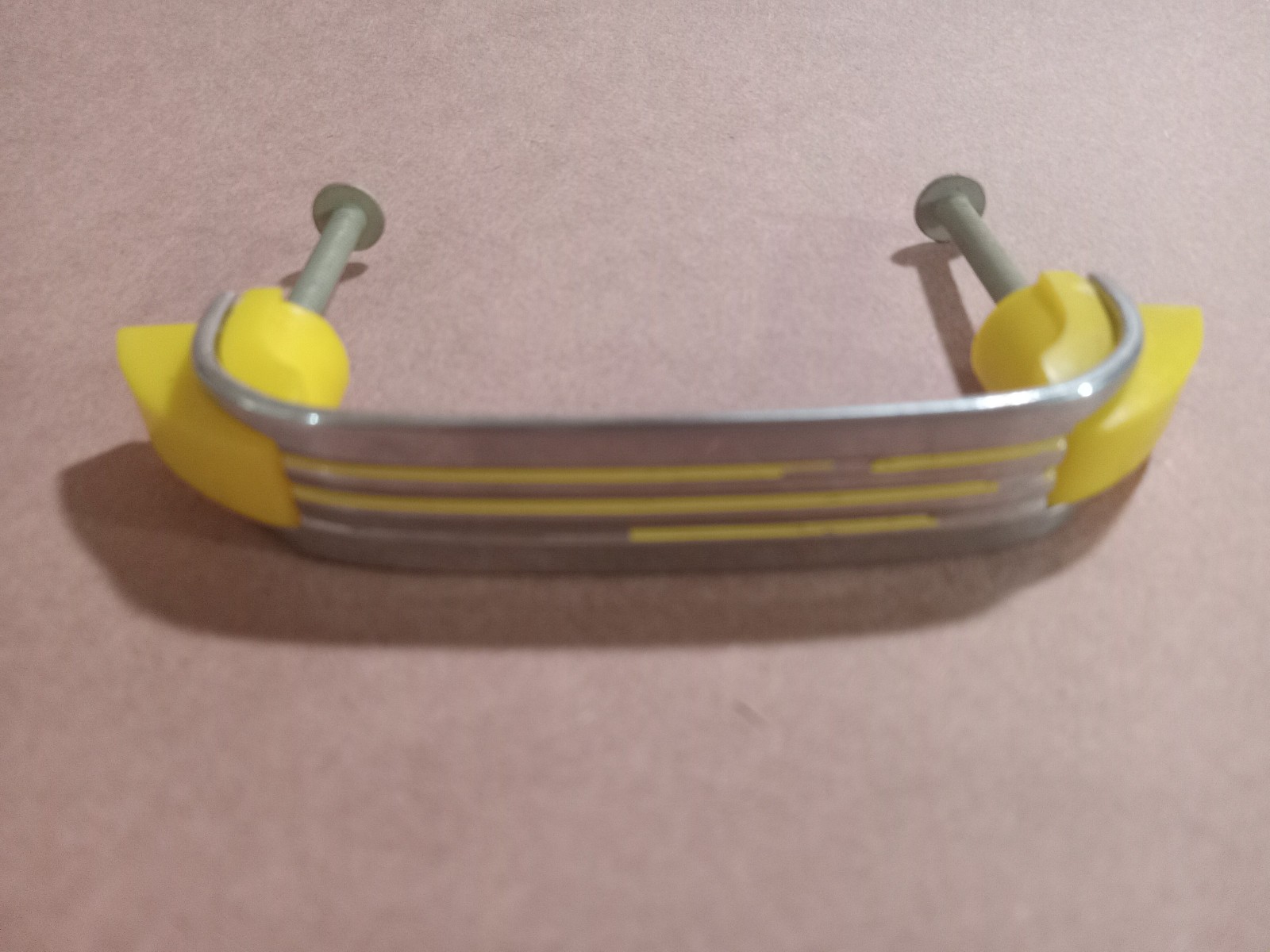 Lot of 6 VTG Art Deco Drawer Pulls Yellow Plastic 1930’s Streamline Moderne