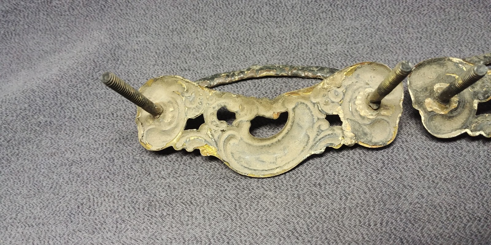 4 Victorian Matching Brass Iron Bail Drop Handle Furniture Pull Hardware 3″ Post