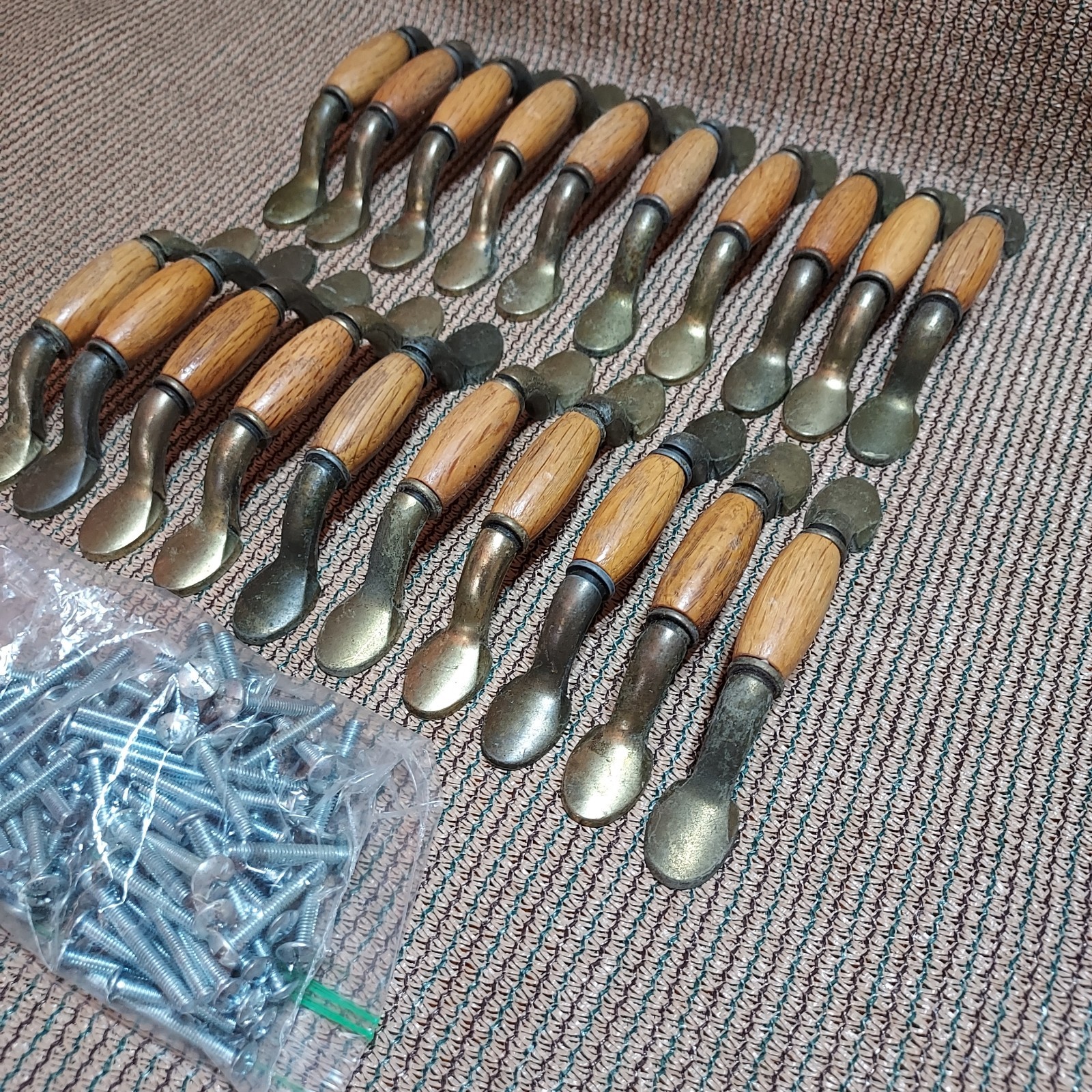 20 Vintage Wood & Brass Drawer Cabinet Bin Handles/Pulls