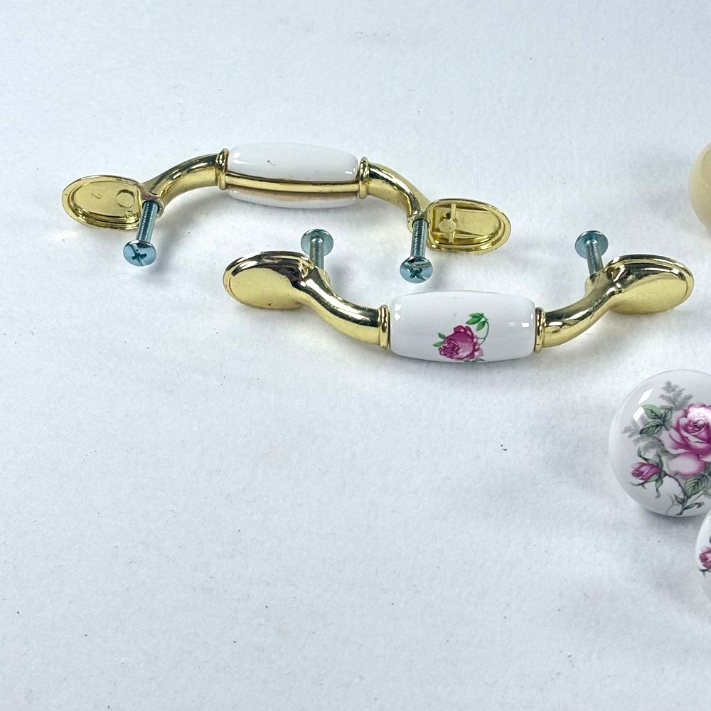 VTG Floral Knobs & Handles Mixed Lot Decor Farmhouse Shabby Chic CottageCore
