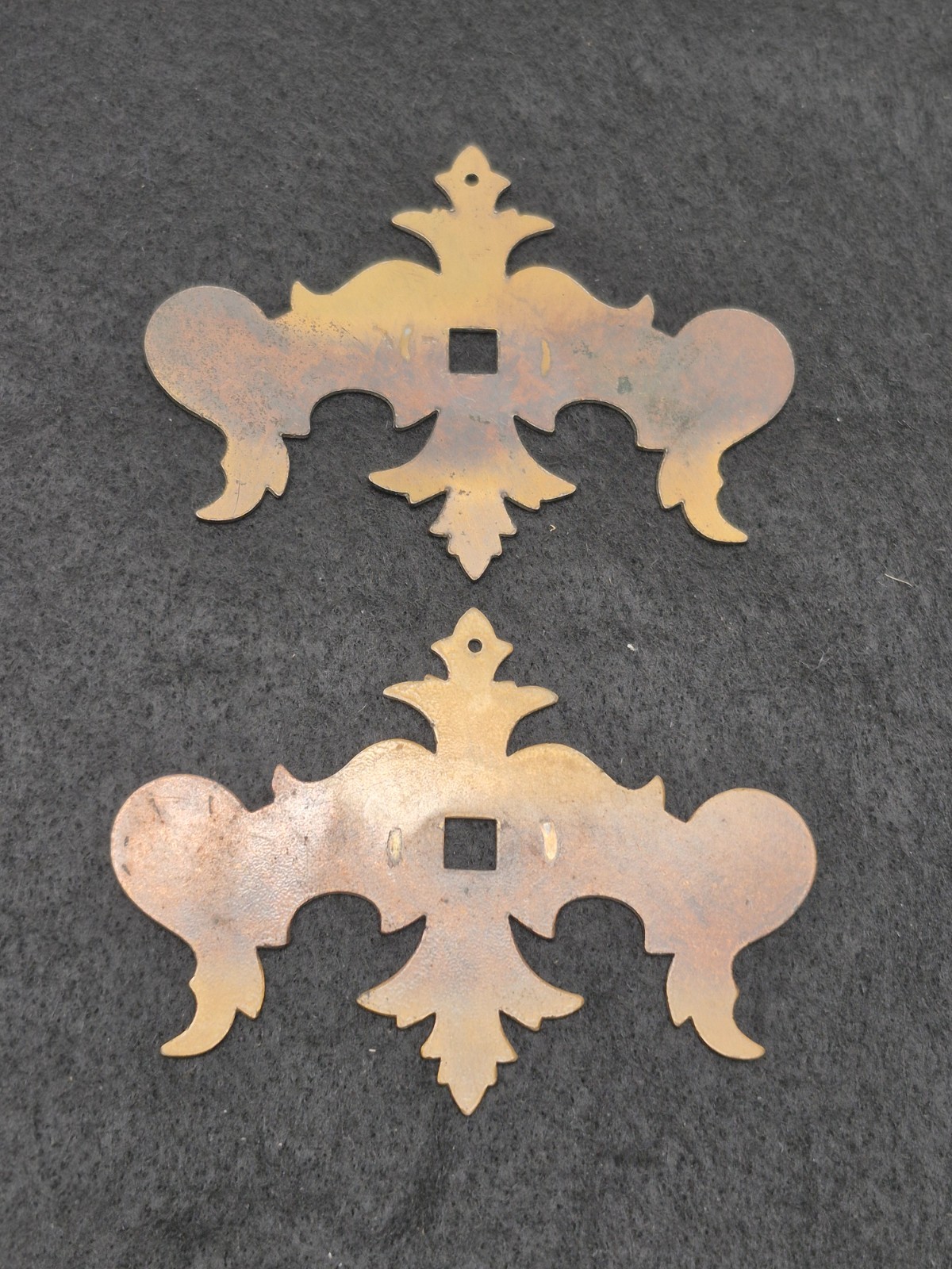 Antique Chippendale Colonial Drawer Cabinet Pull Back Plate Furniture Hardware