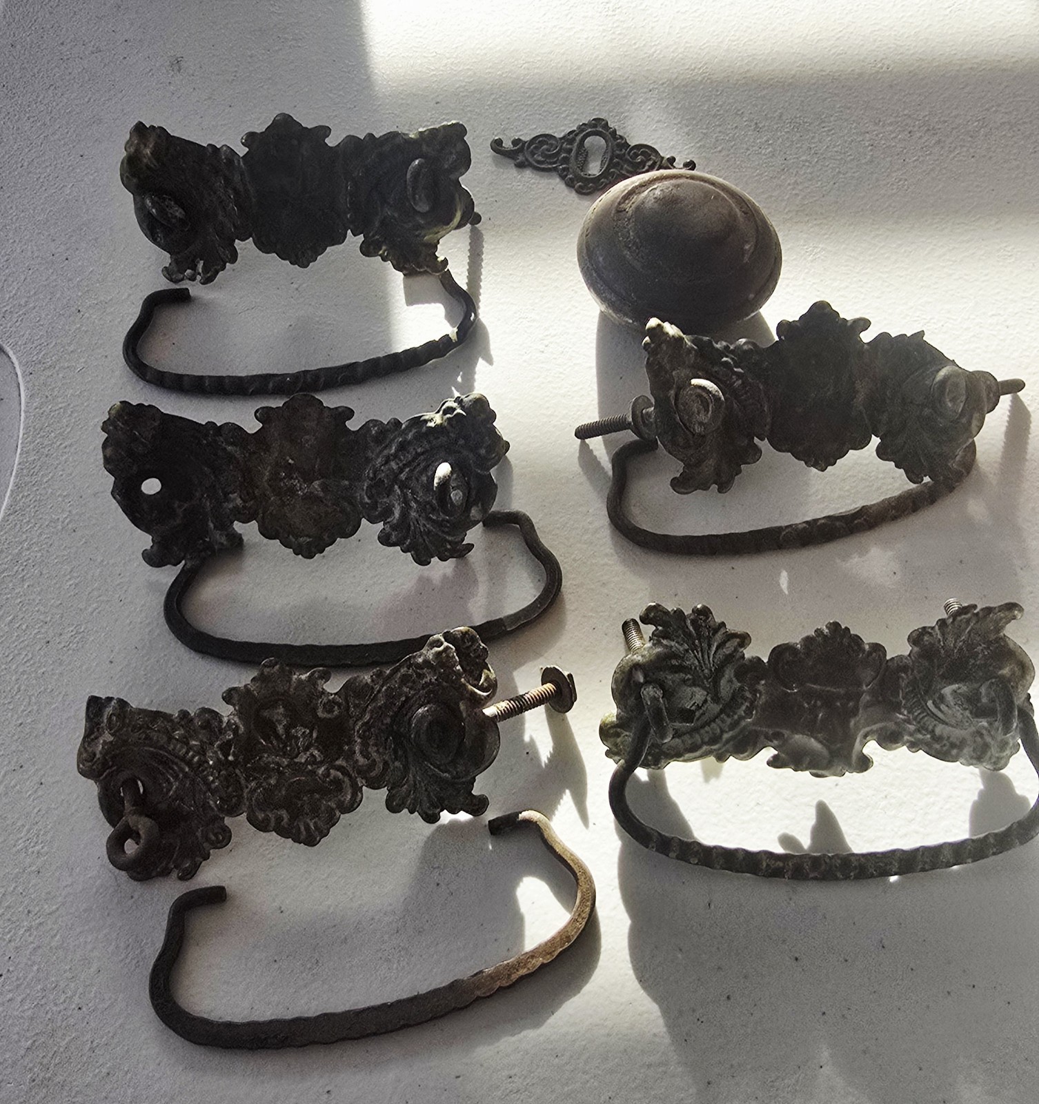 Lot of Mixed Antique/Vintage Hardware Rusty Crafting