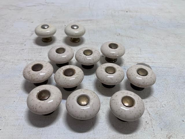 Lot of 35 Vintage Antique most speckled Solid porcelain brass drawer pull Knobs