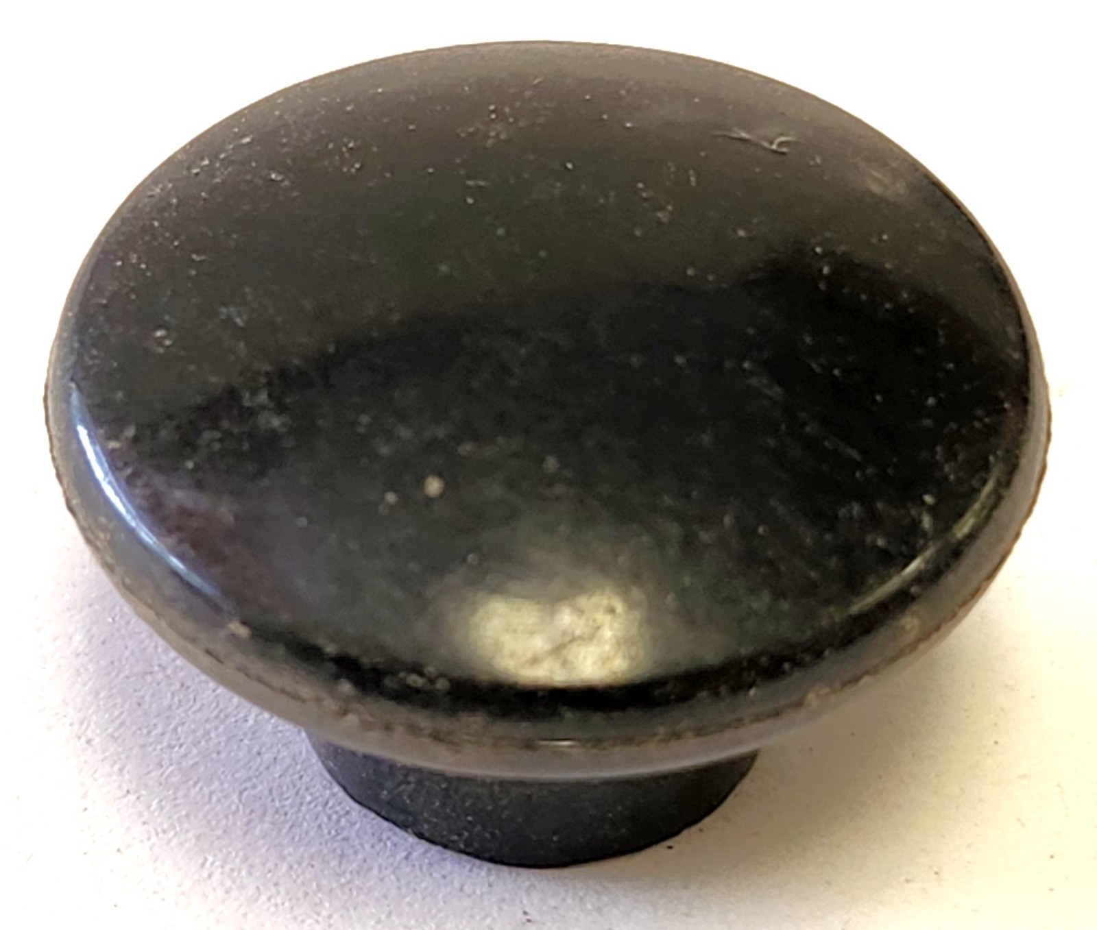 LOT OF ANTIQUE BLACK BAKELITE DRAWER KNOBS – VARIOUS TYPES (40 PC TOTAL)