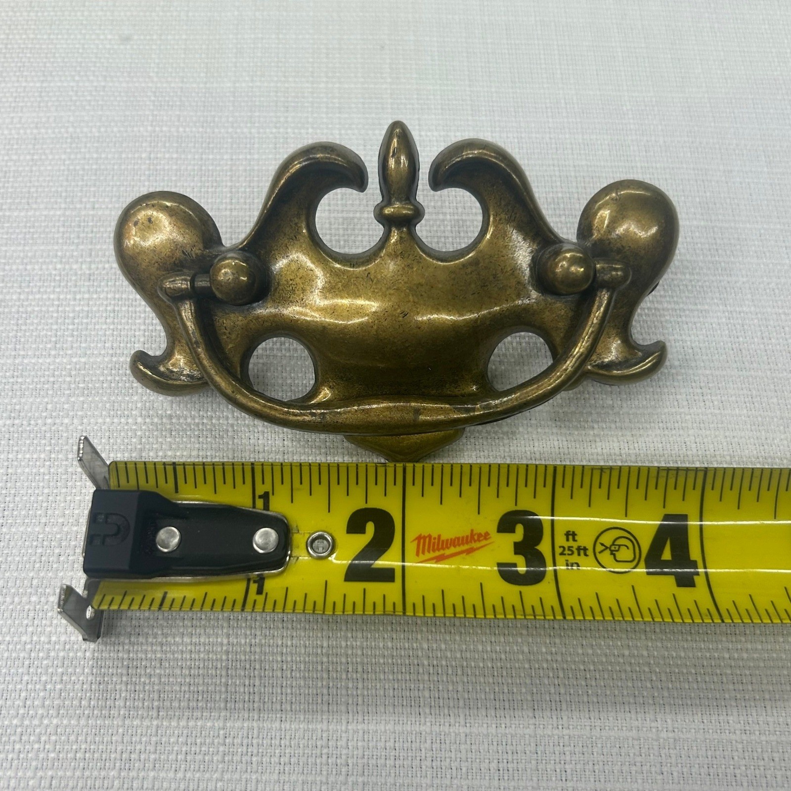 Set of 6 Vintage Chippendale Batwing Brass Drawer Pulls Cabinet Dresser Handles