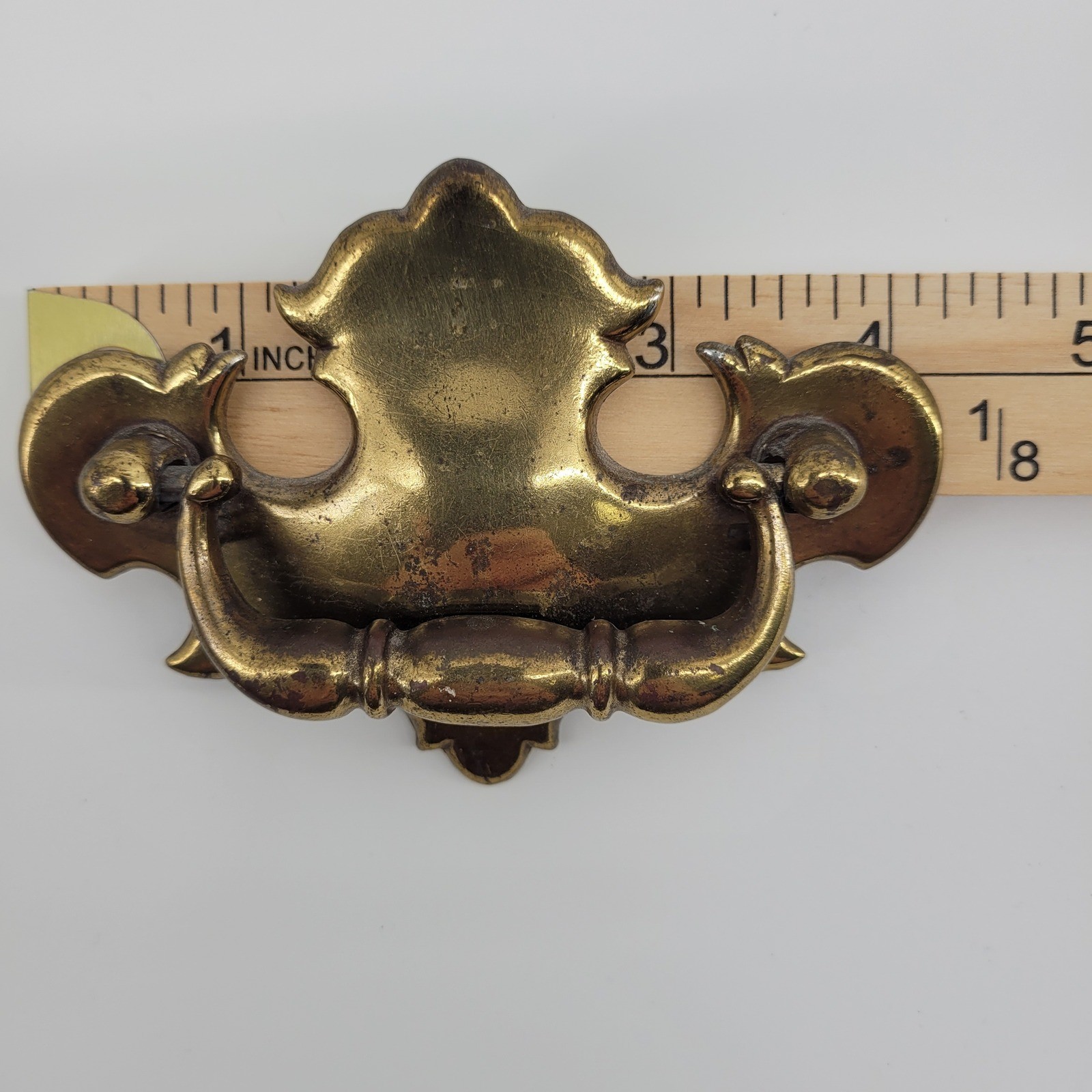 Vintage 1985 Brass Batwing Drawer Pulls and Knobs Set of 16 Chippendale 3″ Hole