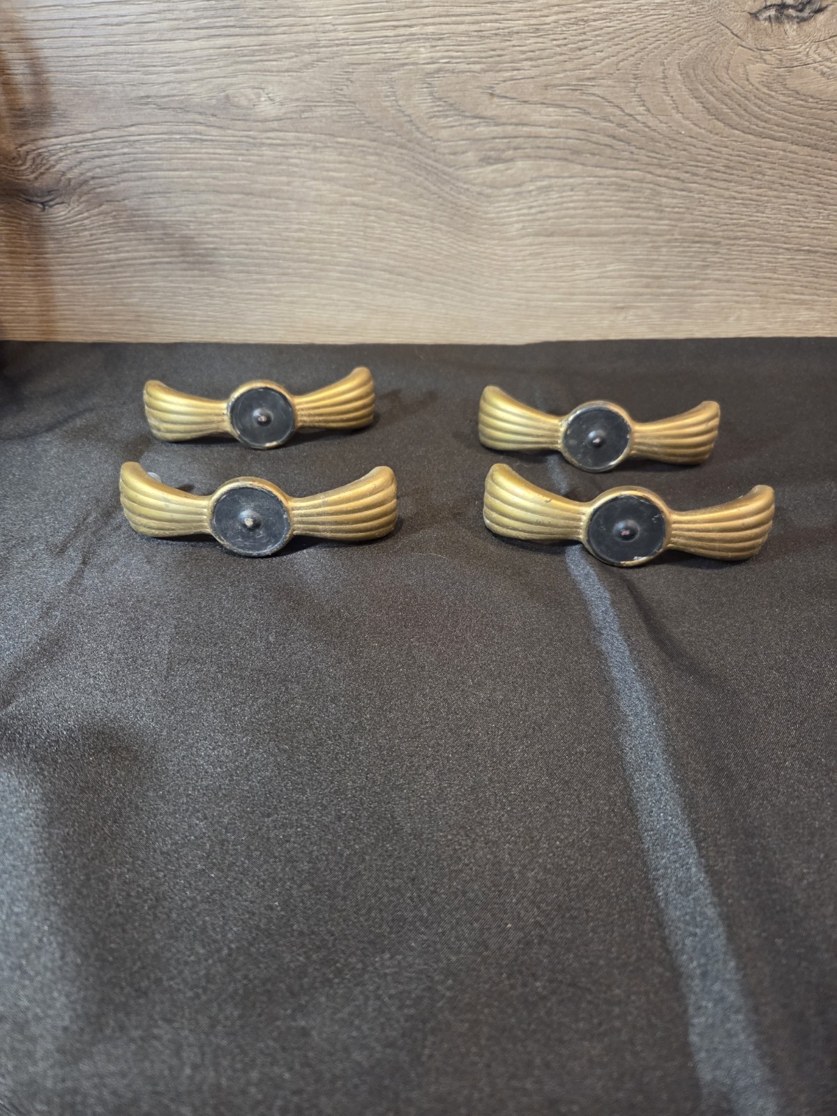 Antique Art Deco Bridge Drawer Pull (Set of 4)