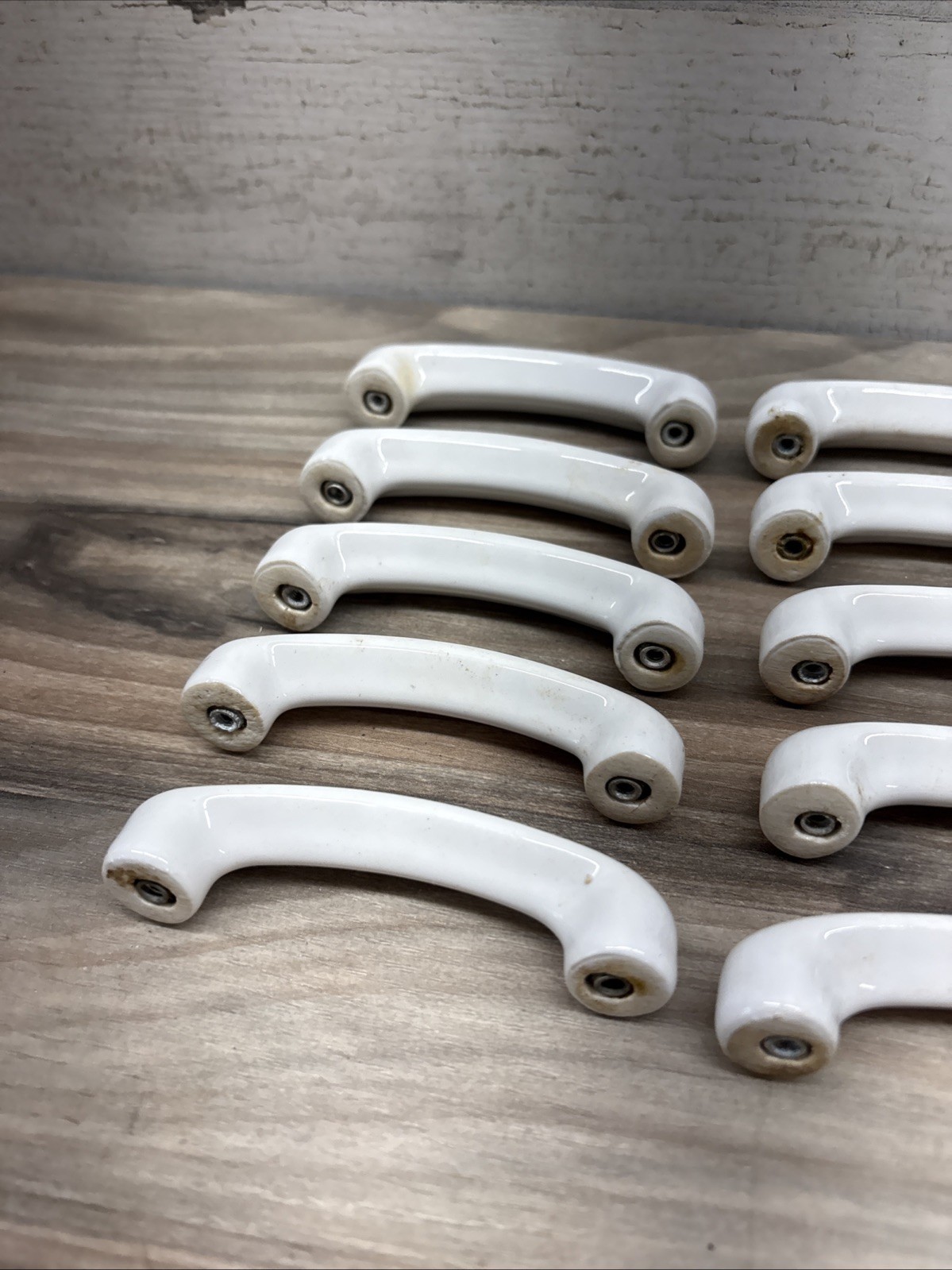AMEROCK WHITE PAINTED CERAMIC DRAWER PULL, 3 3/4″ WIDE Vintage 10 Lot