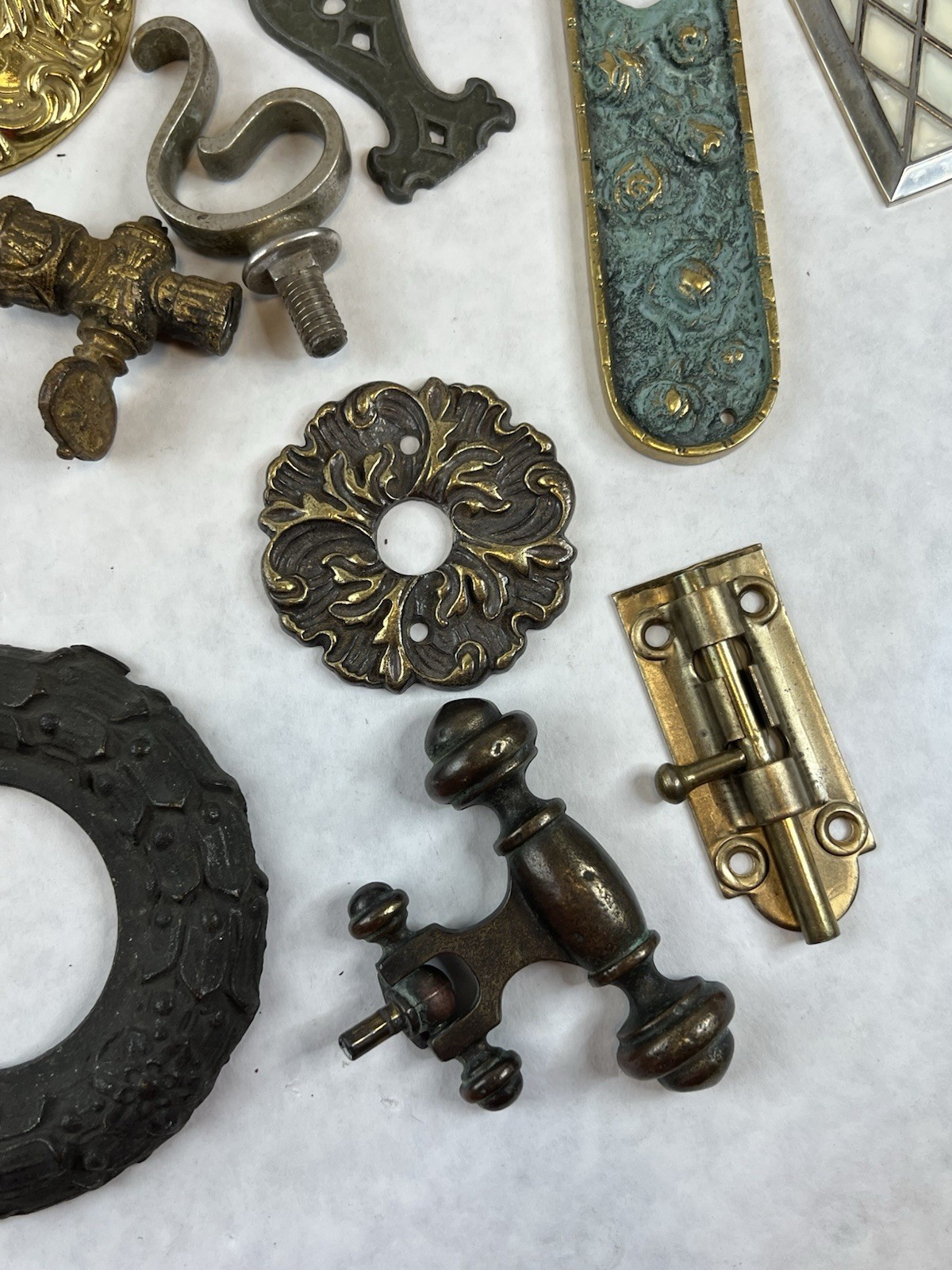 JUNK LOT of Antique Salvaged Brass Drawer Pull knobs – Steampunk art ideas!