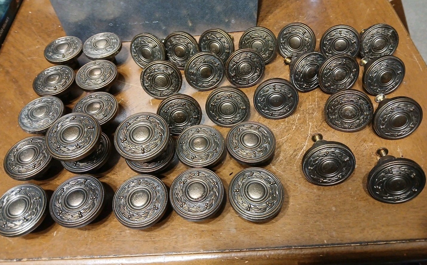 Set Of 38 Vintage Brass Drawer Pulls Hollywood Regency MCM Ornate Cabinet Knobs