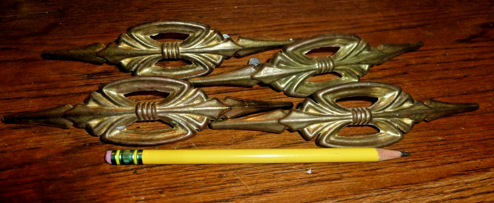 Lot Four Vintage Art Deco Brass Drawer Pulls Hollywood Regency