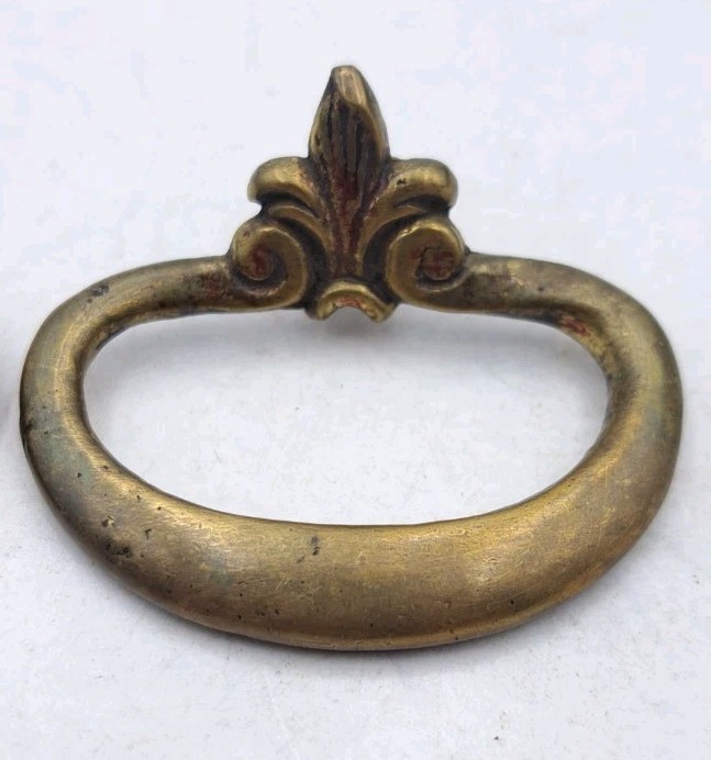Antique Ring Drawer Pulls Door Dresser Cabinet Old Vintage Brass Hardware