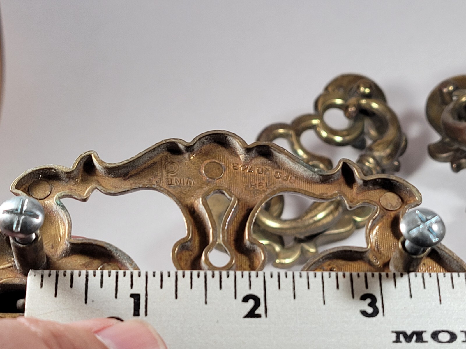 Vintage Batwing Chippendale Metal Drop Bail Pull Drawer 1985 WINT P BPC 20743