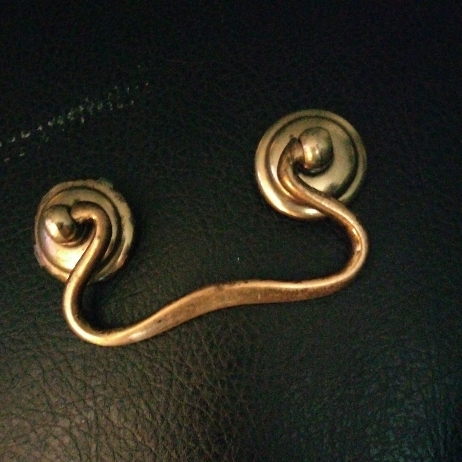 Solid Brass Bail Drop Drawer Pull Handle, 2-1/2″ C2C, 3-1/2″ Overall Length