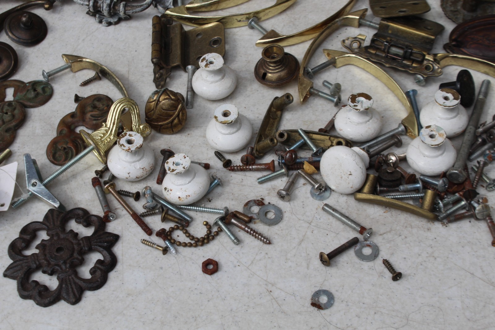 Huge Lot Antique Vintage Brass Drawer Pulls Knobs Handles Hardware Cover Plates