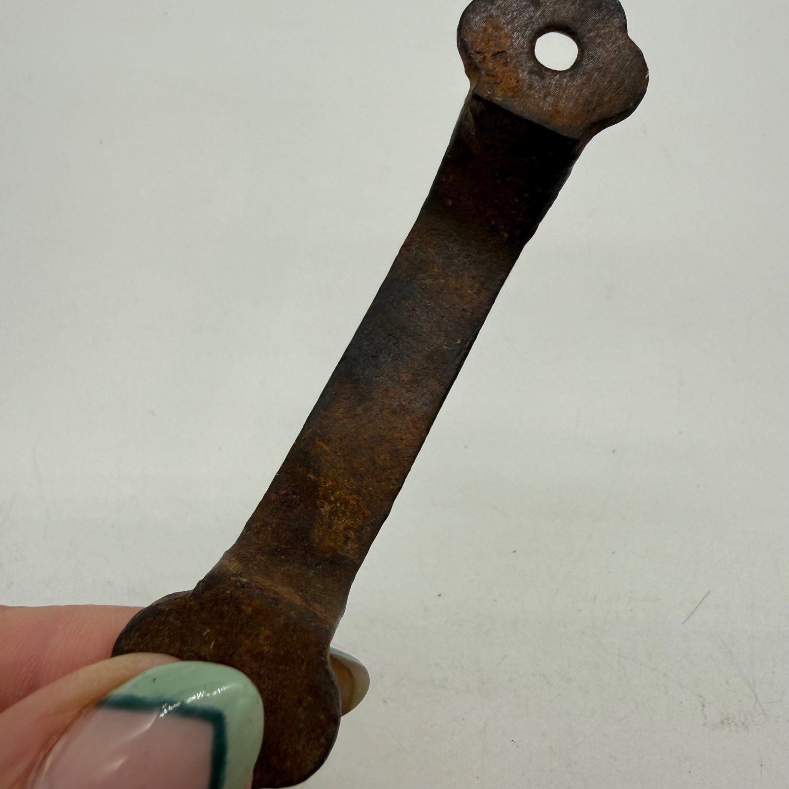 Antique windsor sash pull Cast Iron Ornate Scroll Drawer Handle Rusted Patina 4″