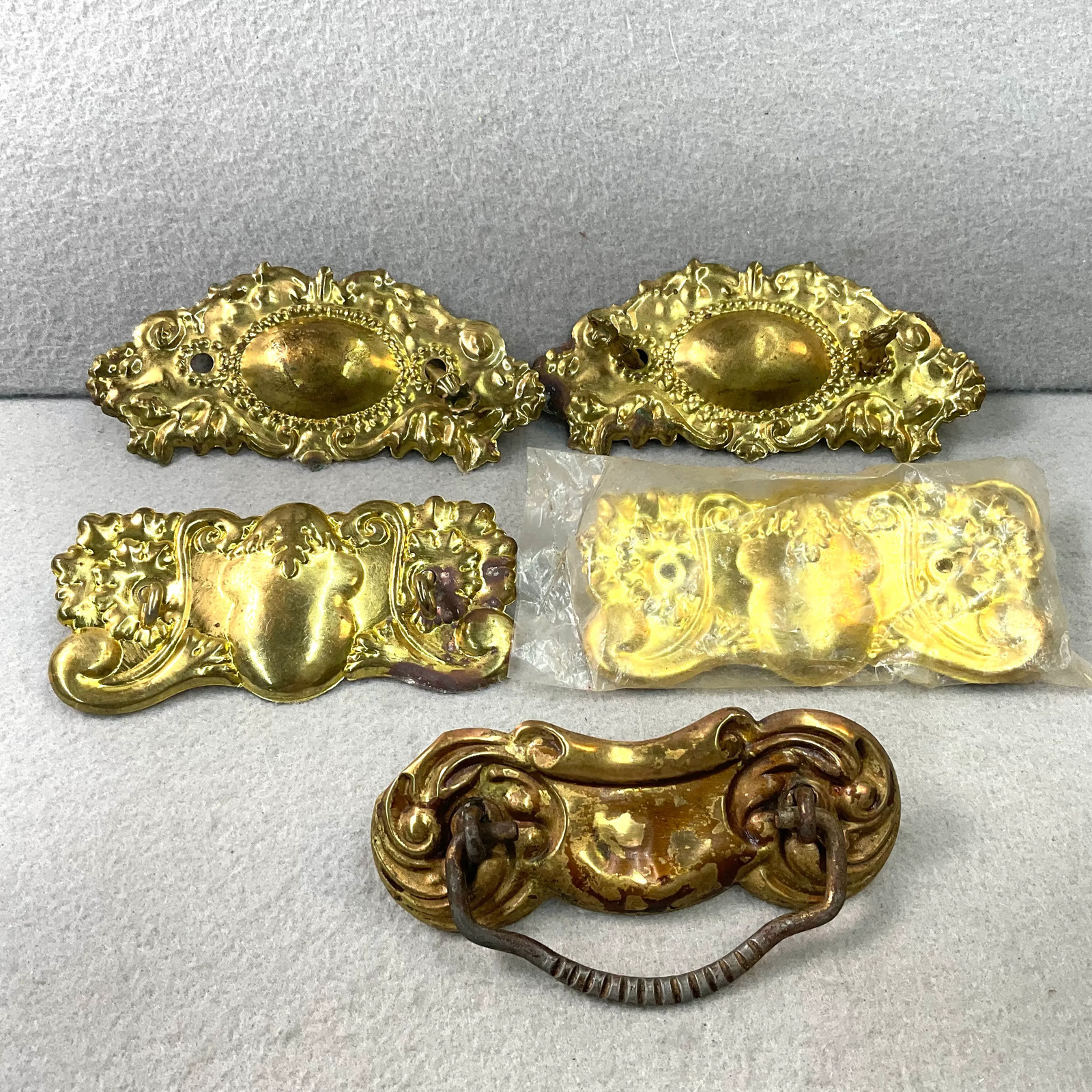 Vintage Brass Ornate Furniture Hardware Pulls Handles Lot of 5 Pieces