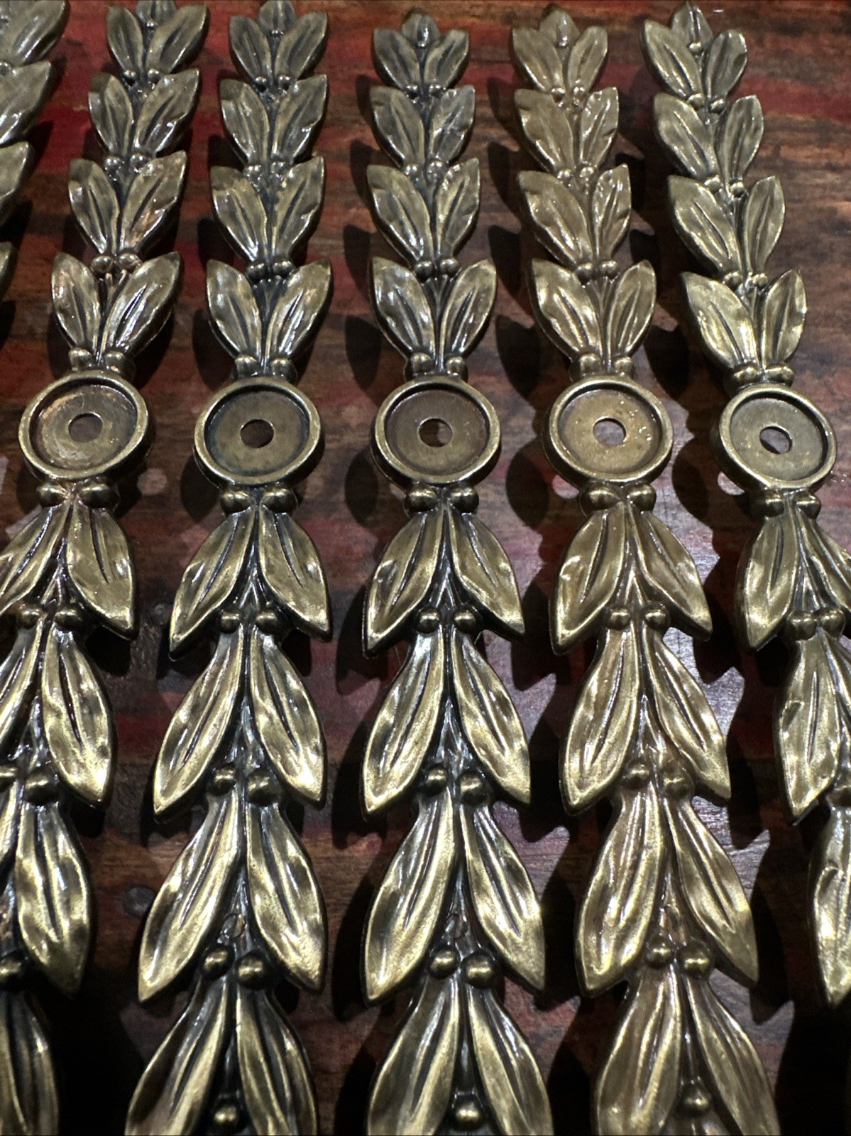 Vtg Keeler Brass Laurel Leaf Drawer Backplates Lot 7 KBC N11014 N15495 7.5″