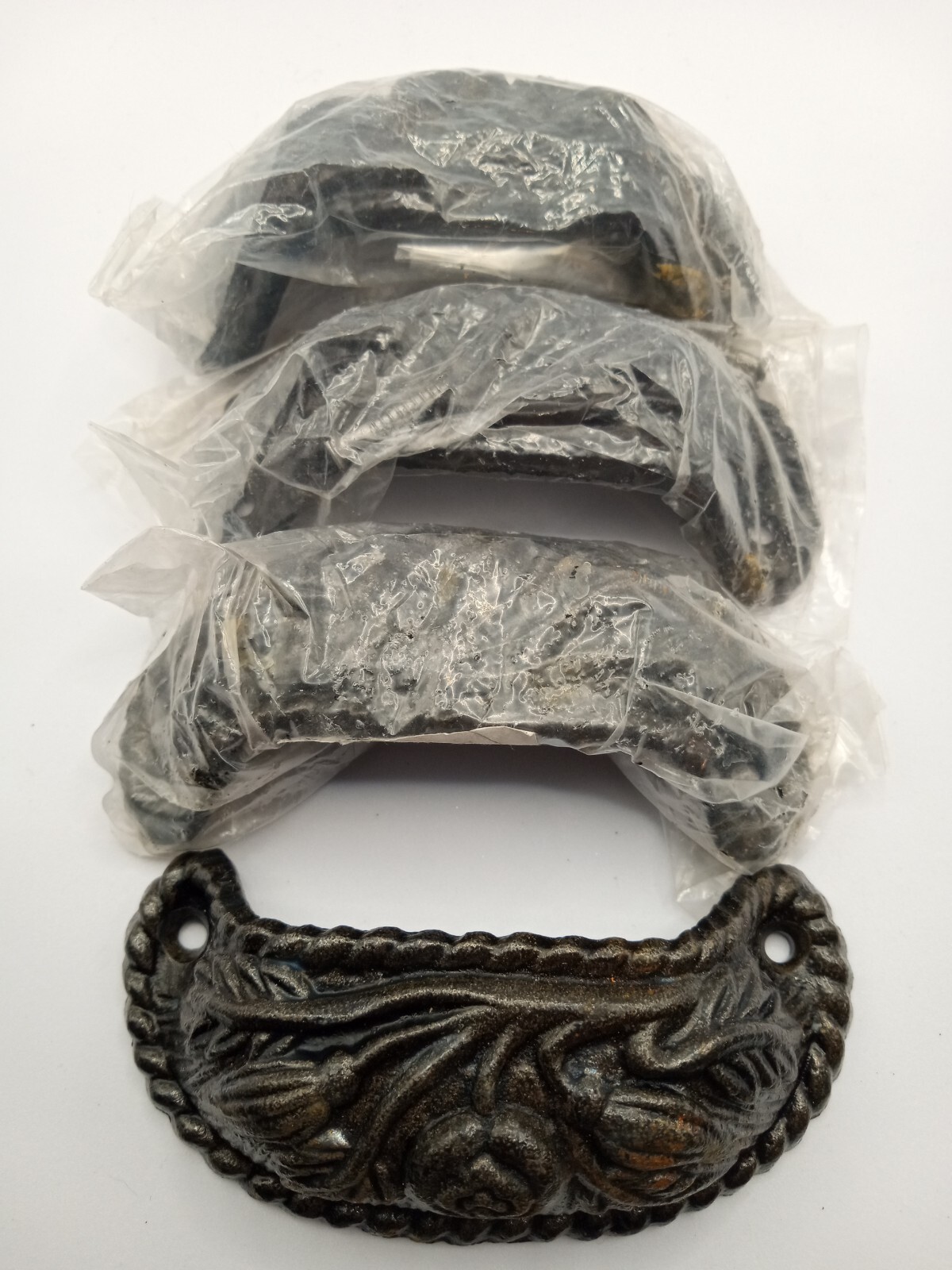 ANTIQUE CAST IRON BLACK VICTORIAN CUP PULLS BIN CUPBOARD CABINET REPRO 4 Pk