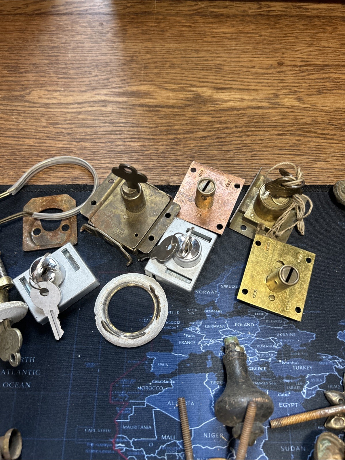 Antique/Vintage Door/Drawer/Cabinet Hardware Lot