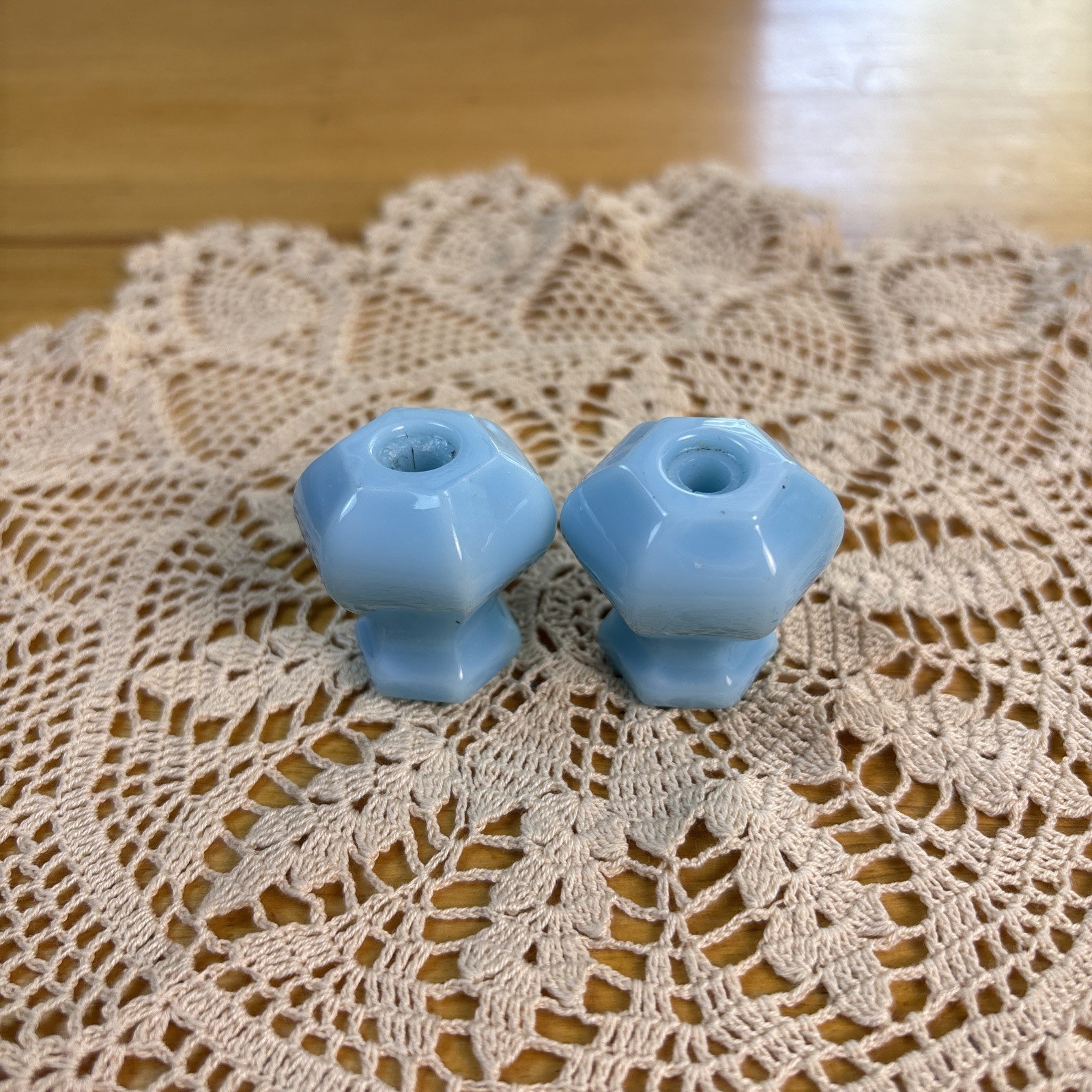 UNUSUAL RARE ROBIN BLUE ART DECO GLASS PULL ANTIQUE