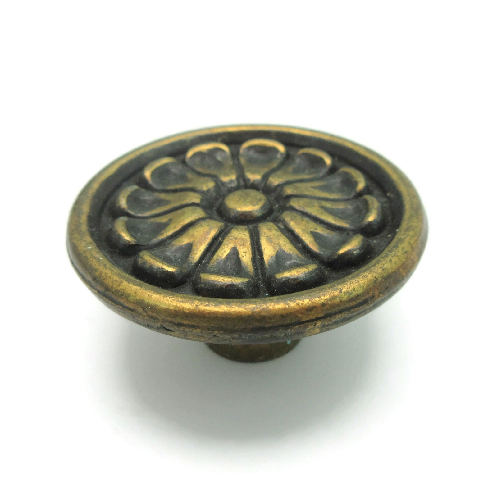 Vintage Floral Drawer Knob 1 5/8″ Diameter Round Brass Tone Pull KBC N5658 LF8