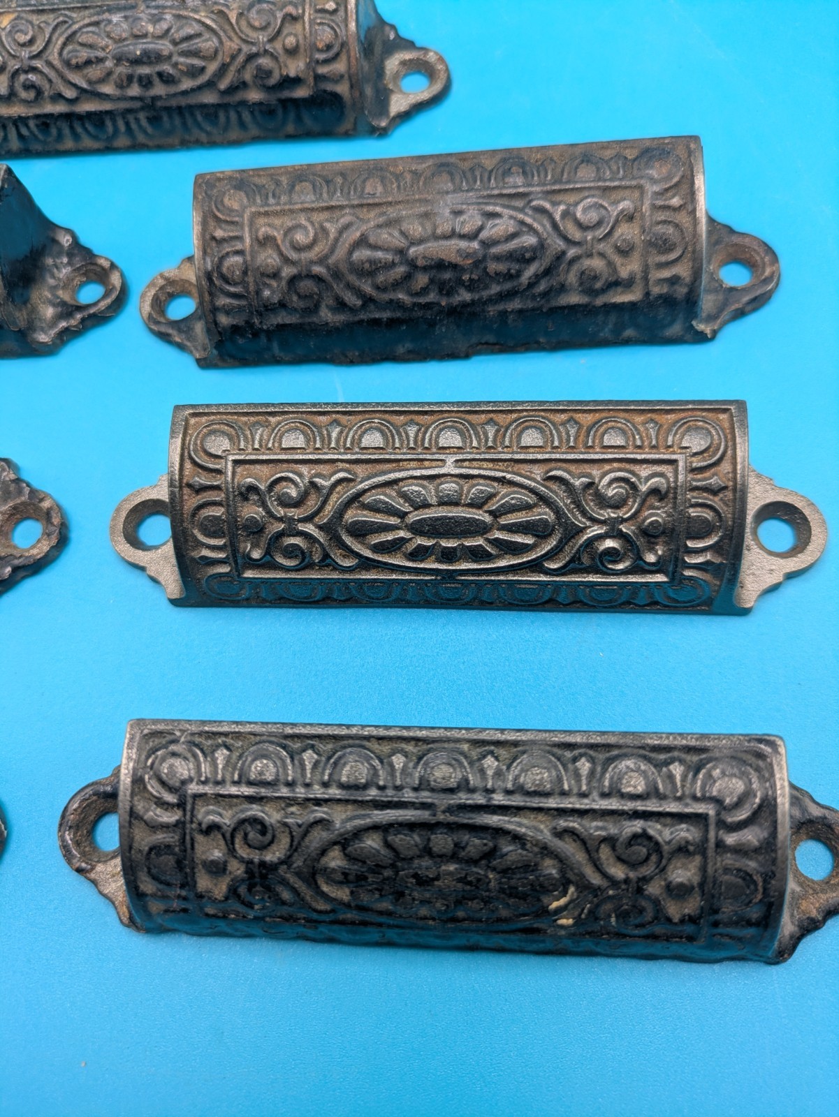 Antique Vintage Victorian Ornate Cast Iron Bin Drawer Pulls Lot Of 7