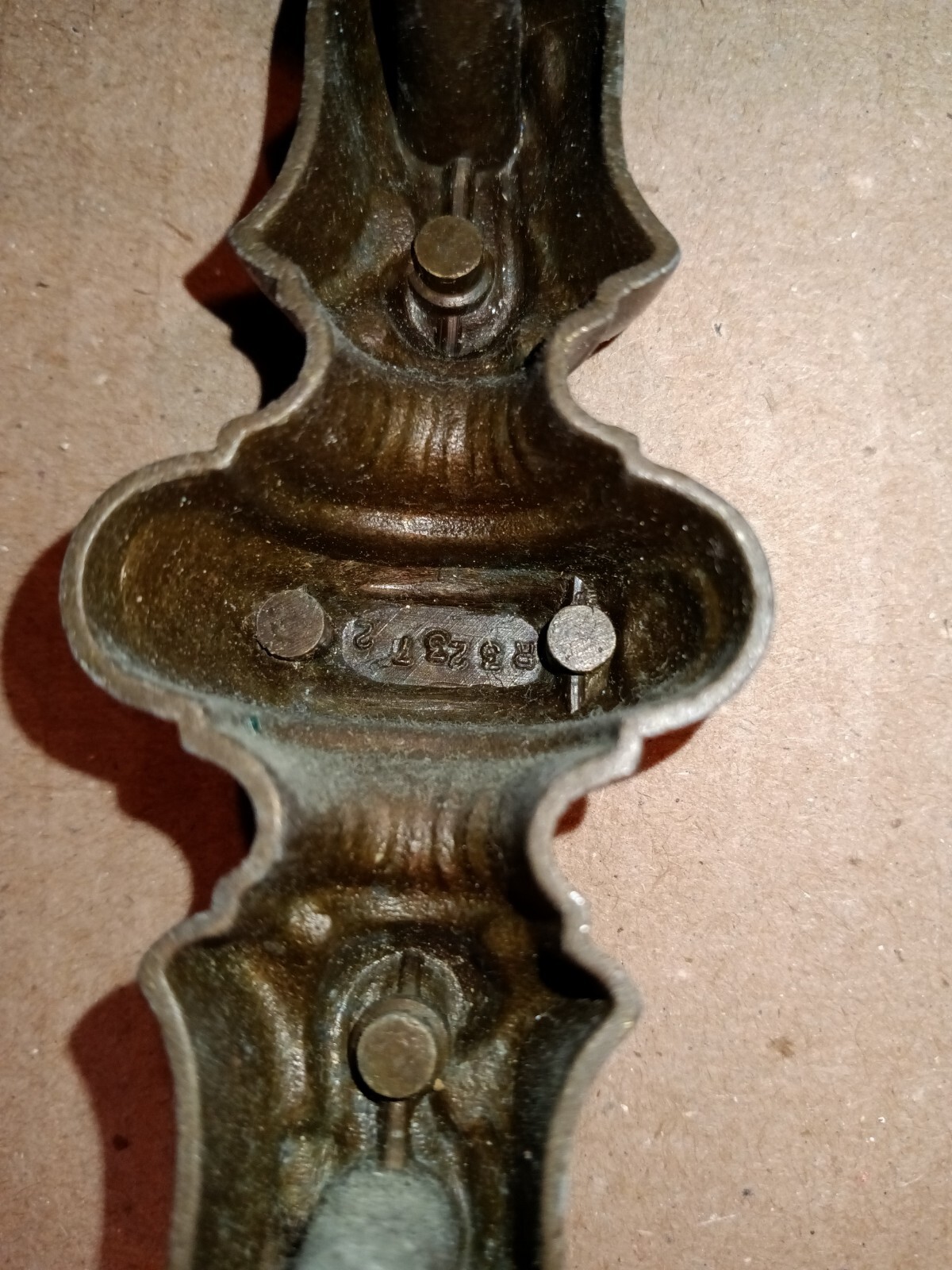3 VINTAGE ANTIQUE LARGE BRASS DRAWER PULLS 5 1/2″ & 6″ R32372 EXCELLENT