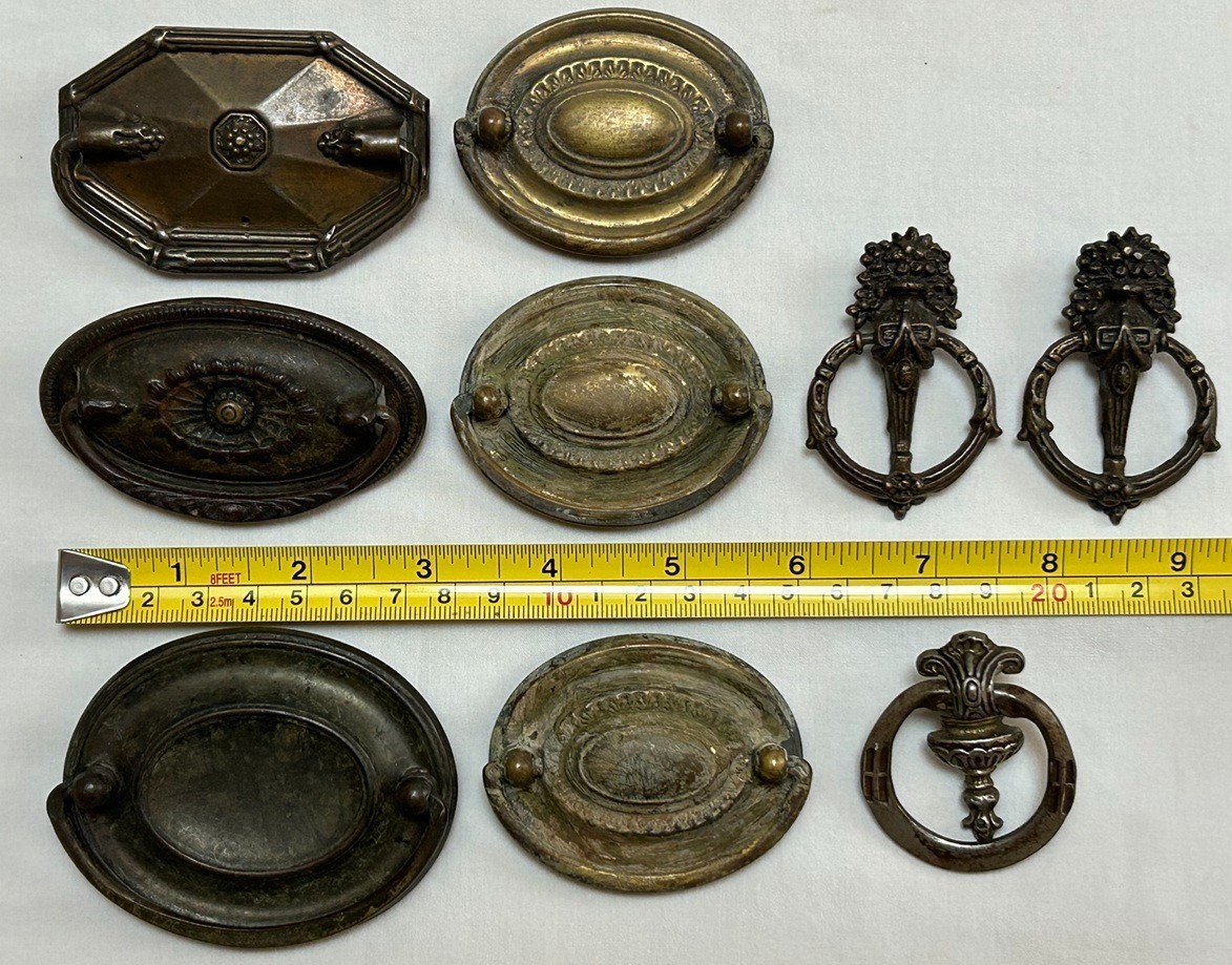 Vintage Hepplewhite Brass Drawer Pulls Handles & Victorian Ring Pulls Mixed Lot