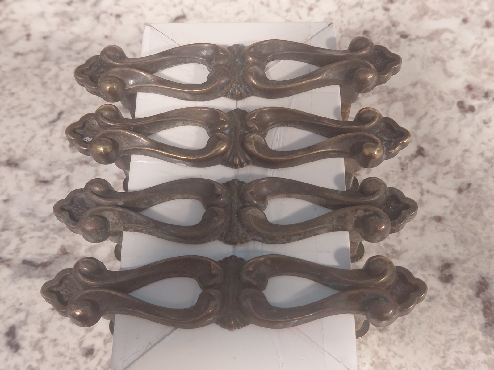 Vintage Ornate Antique Brass Drawer Cabinet Pulls Handles Lot Of 9 With Screws