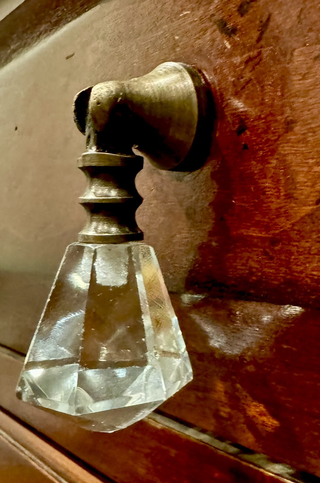 Vintage-Brass Teardrop Glass Drawer Pull Handle Furniture Cabinet Knob Hardware
