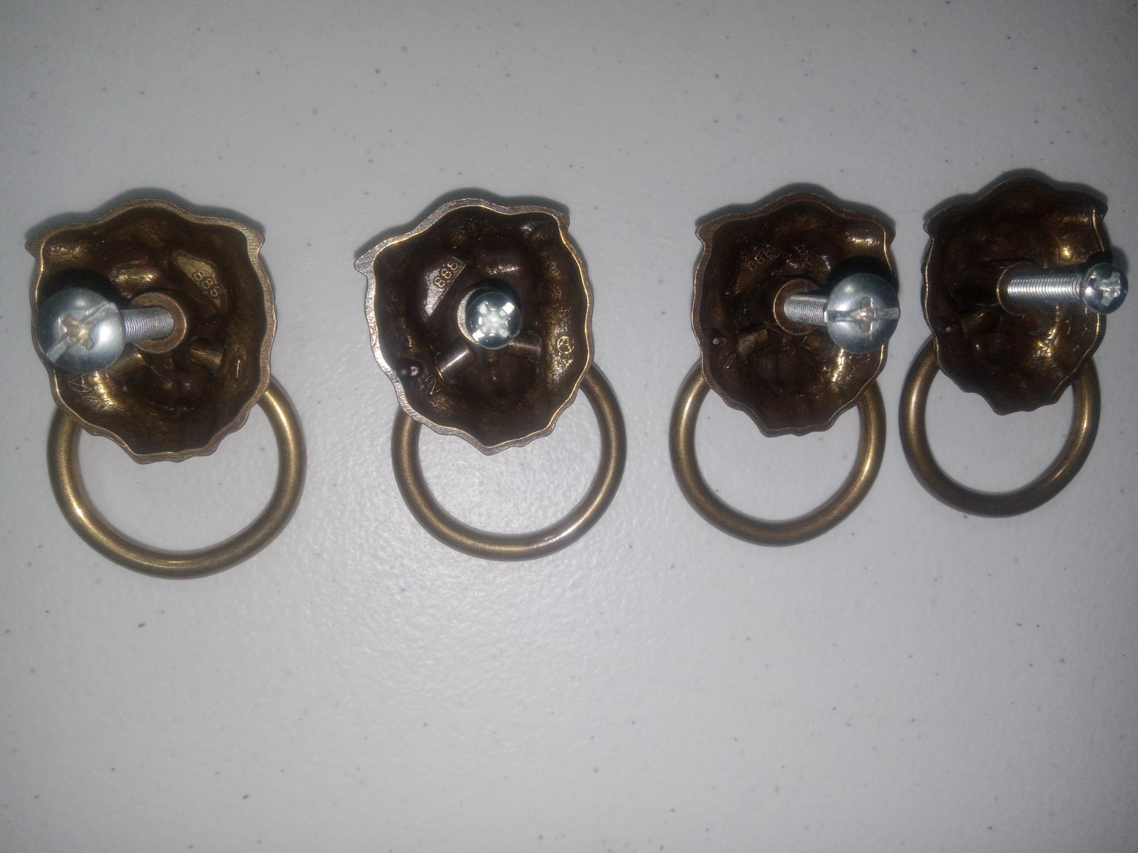 Set of 4 Vtg Amerock Lions Head Drawer Pulls Allison 888 Antique Brass 2.25″