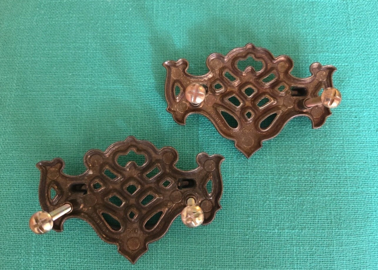 Keeler Brass Co KBC Drawer Handles Pulls Chippendale Batwing Lot of 2 READ
