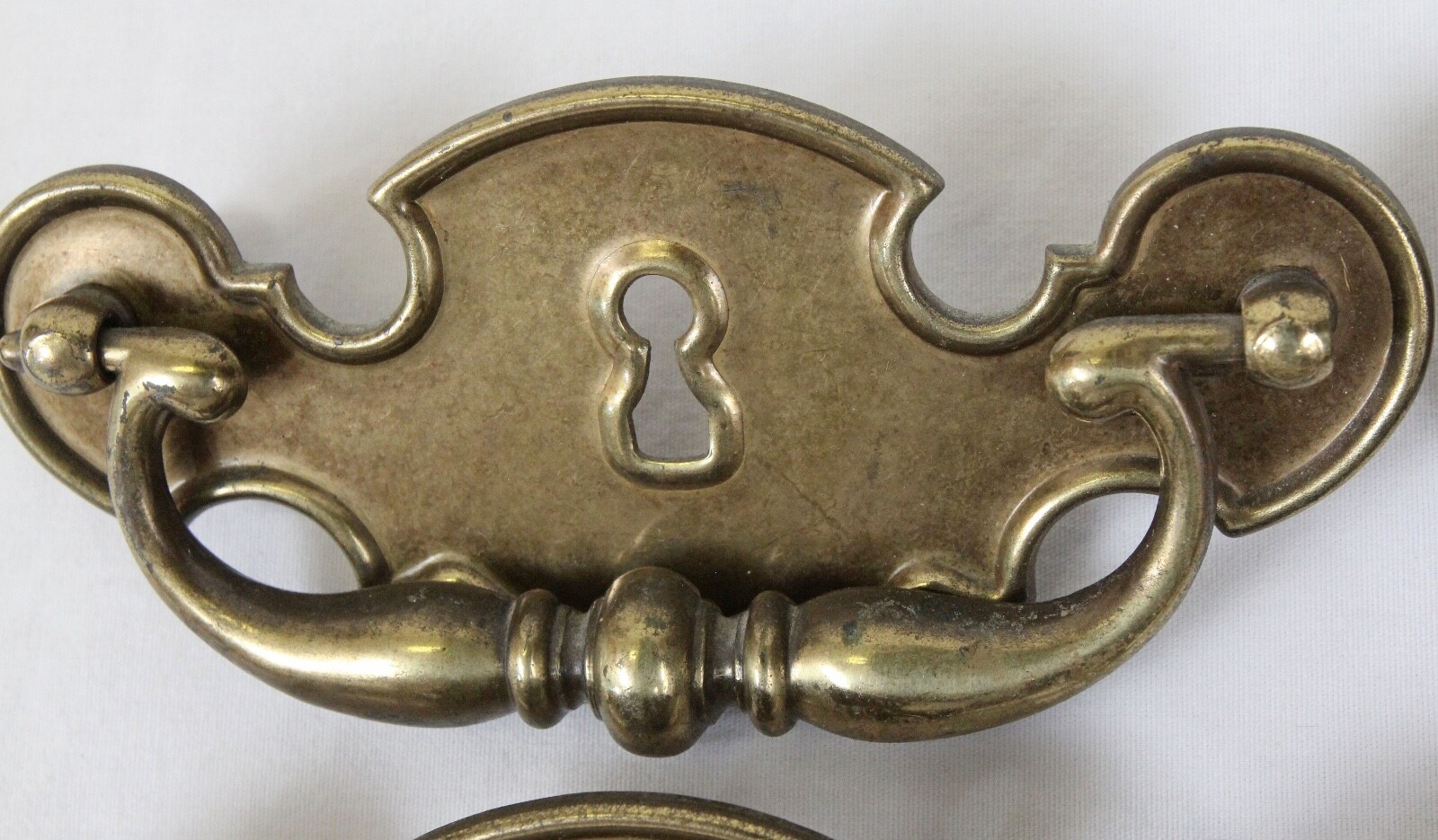 Lot Of 7 +1 Keeler Brass Co KBC Drawer Handles Pulls Chippendale Batwing Keyhole