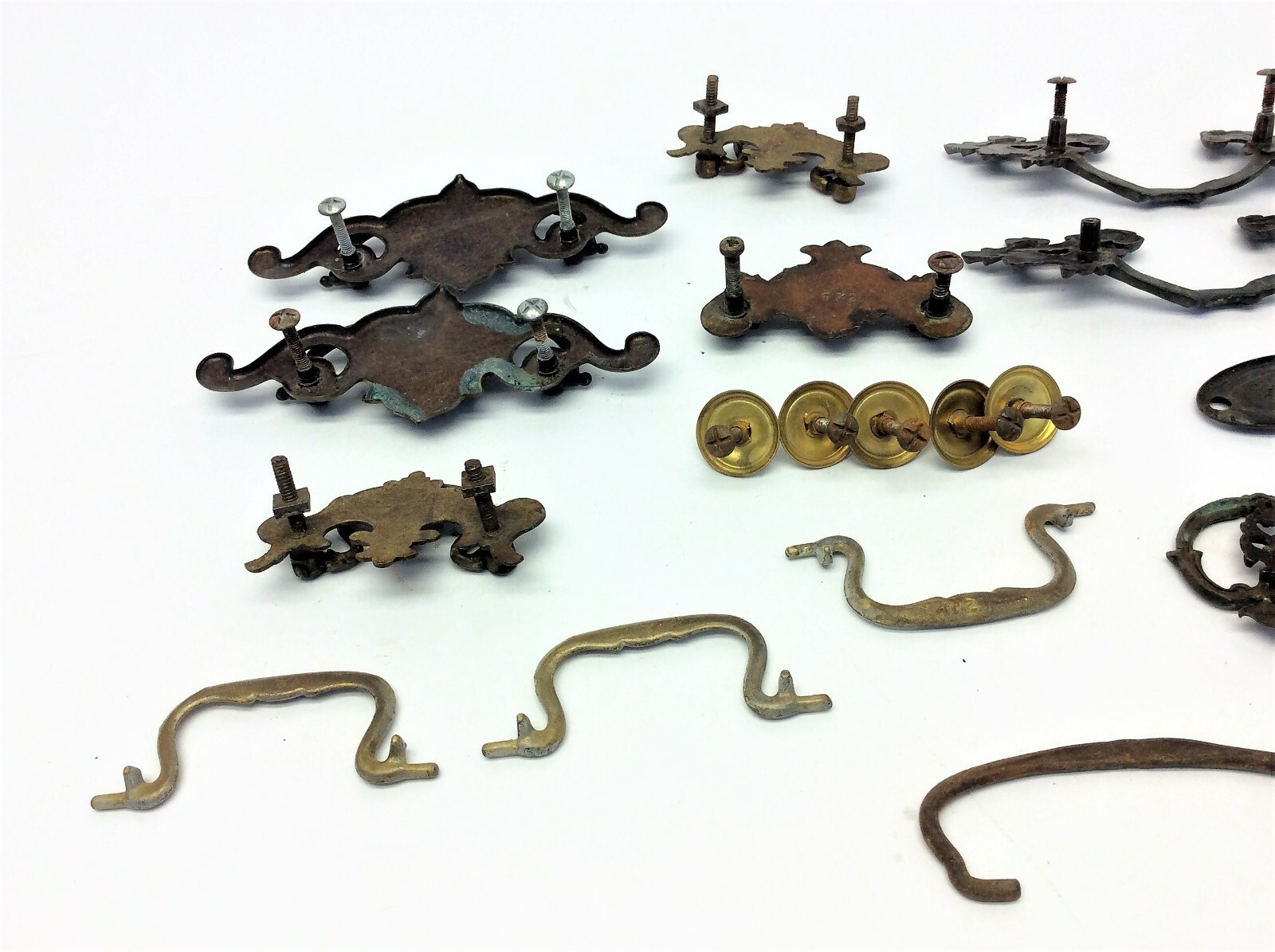 Antique & Vintage Mixed Lot –Brass Metal Drawer Pulls, Handles, Parts & Hardware