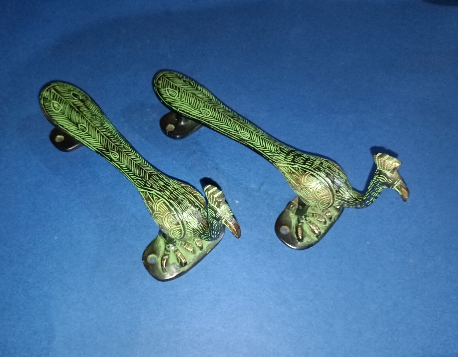 Bird Shape Door Pull Grip Victorian Brass Peacock Handle With Fingers Base HK503