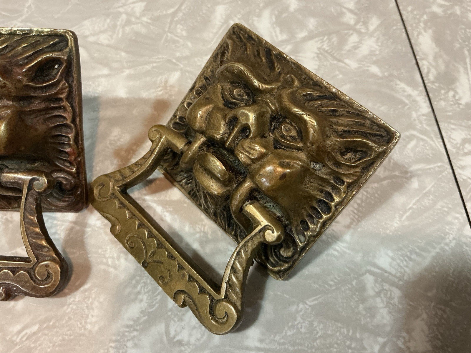 FANCY VICTORIAN LION “OLD MAN WINTER” BRONZE OLD Original Priced per pull