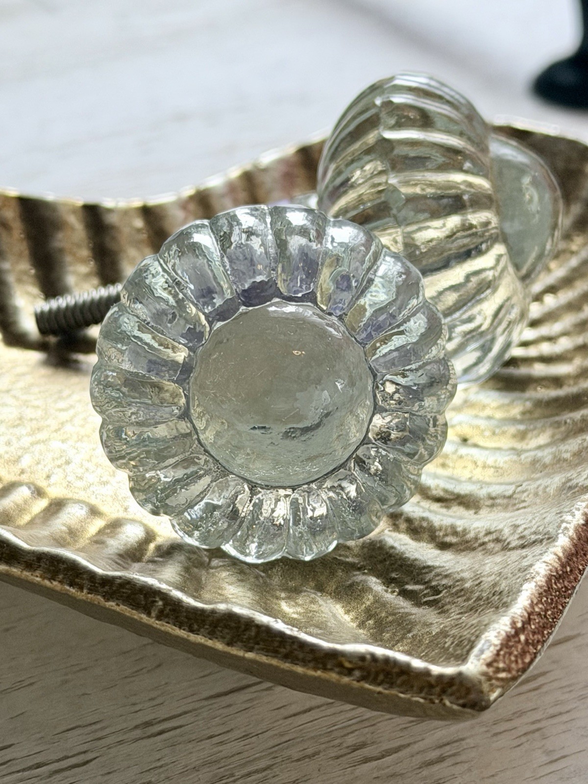 Two Vintage Glass Floral Cabinet Pulls Knobs Bathroom Kitchen Knobs Clear Glass